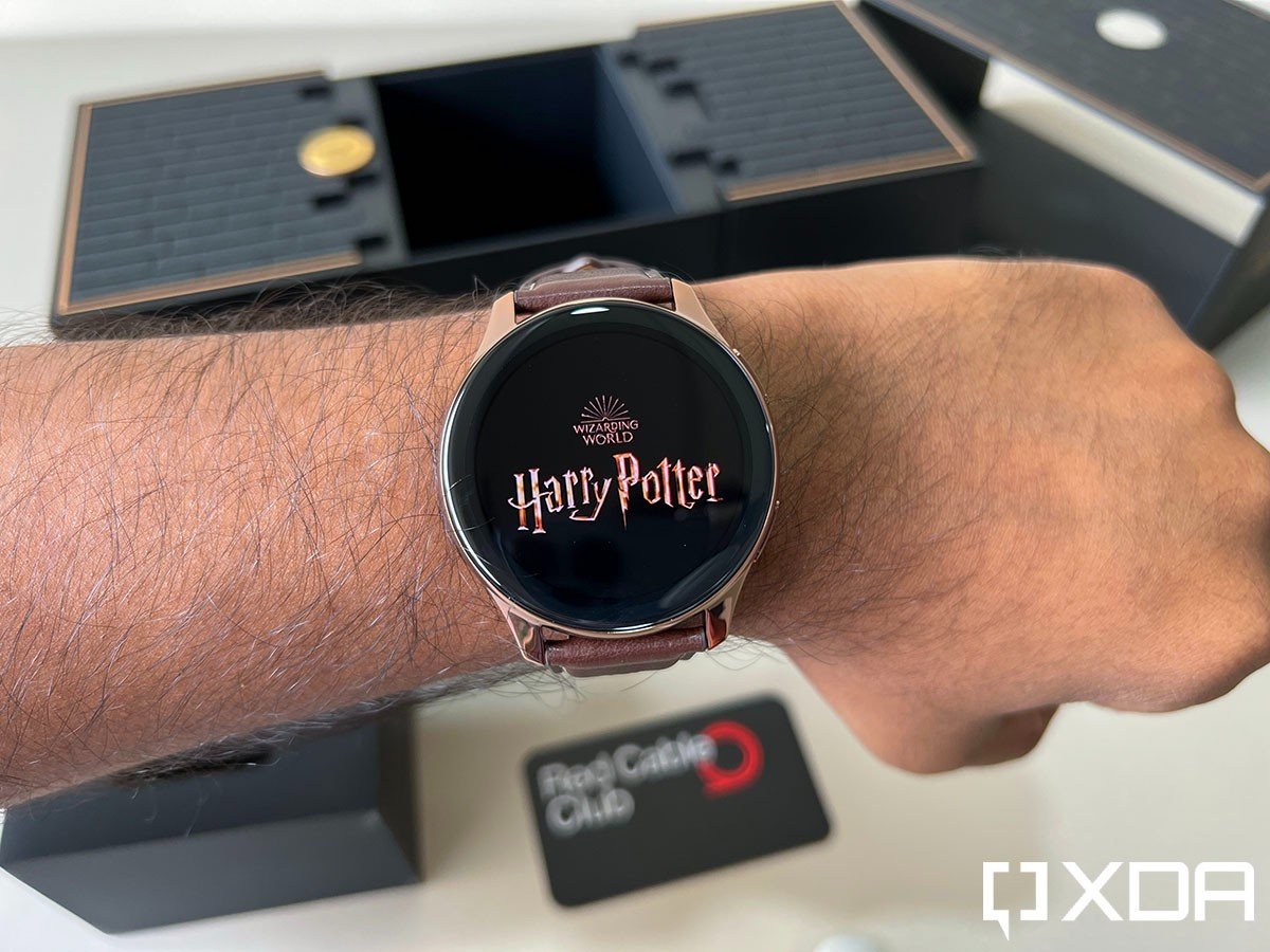 OnePlus Watch prova l'incantesimo: ecco la Harry Potter Limited Edition 