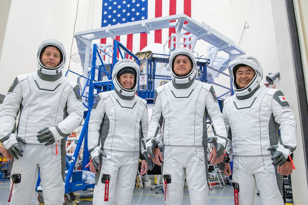 L'equipaggio di Crew-2 abbandona la ISS a bordo di Crew Dragon | Diretta in corso - HDblog