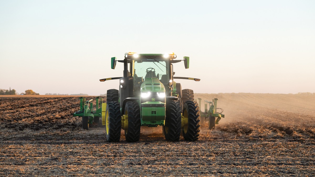 The fully autonomous tractor already exists, by John Deere and controlled by an app