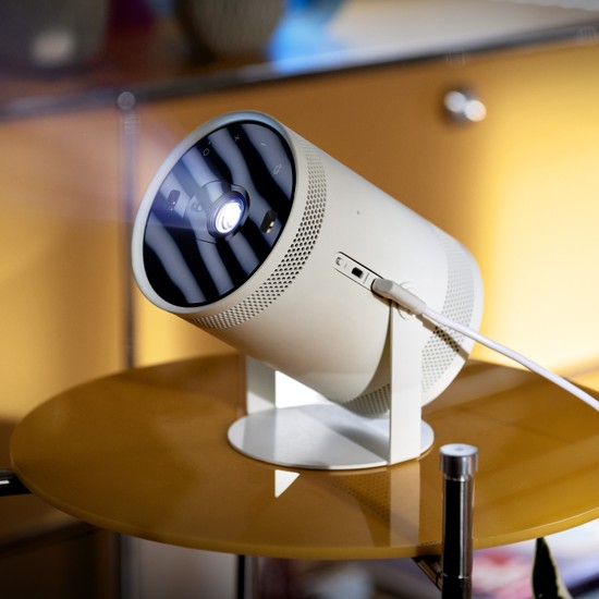 Supporto A Parete O Soffitto Per Proiettore Samsung Freestyle 1 E 2 – In ABS Bianco, Con Viti E Tasselli, Stampato In 3D