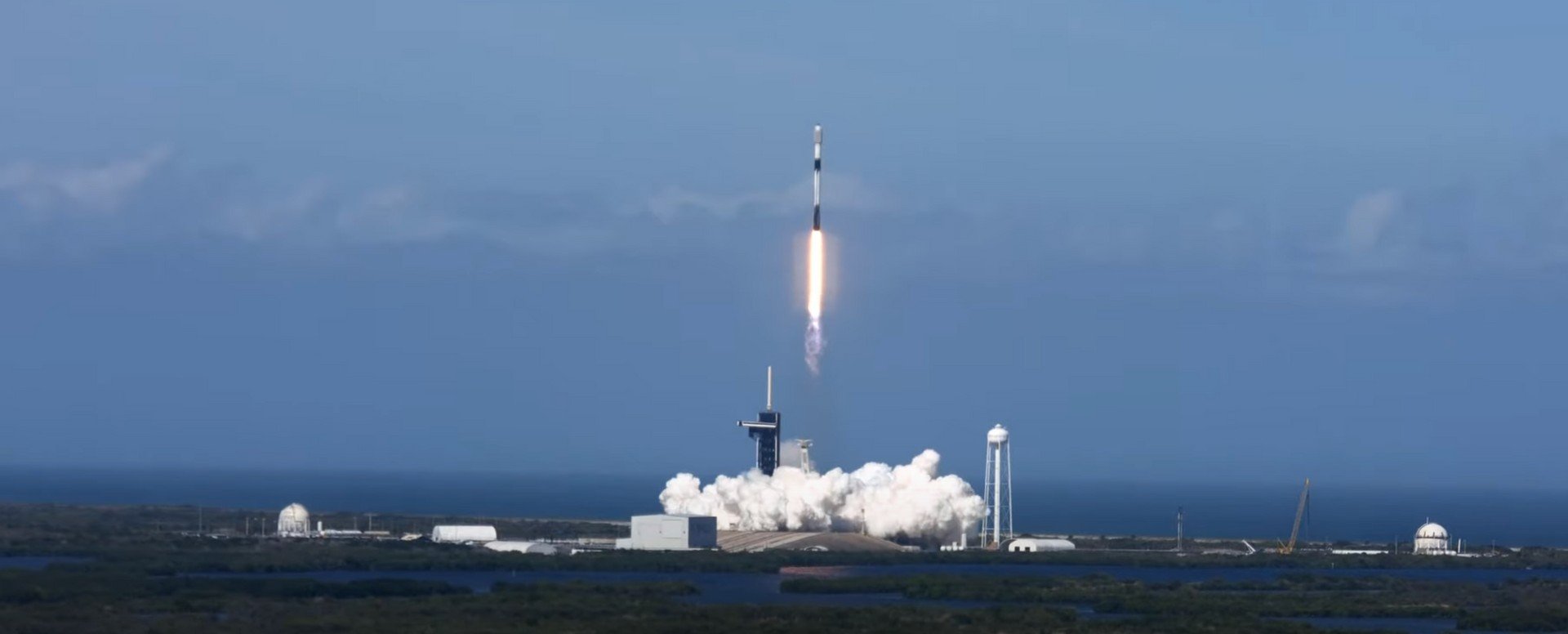 SpaceX lancia il primo satellite indiano: una nuova era per la collaborazione spaziale