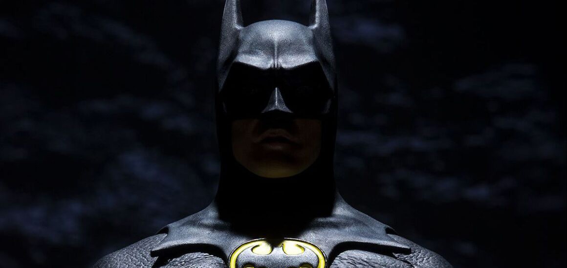 Batgirl, foto ufficiose dal set. Torna il costume del Batman di Keaton -  