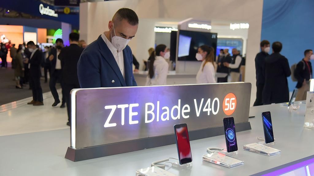ZTE Blade V40 al MWC: 4 smartphone dalla lunga autonomia | Da aprile - HDblog.it