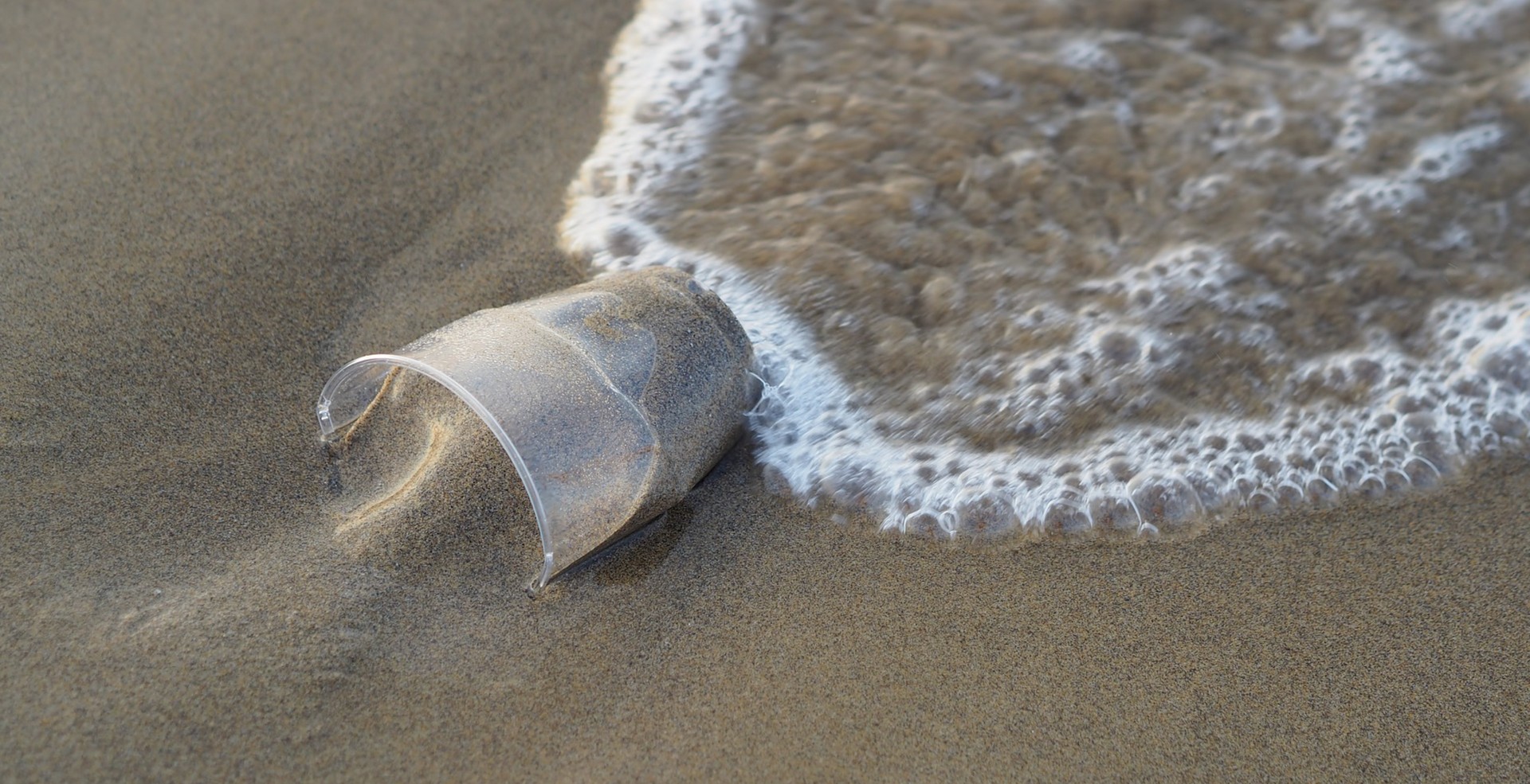 La plastica ha le ore contate: l'accordo ONU "il più grande dopo Parigi"