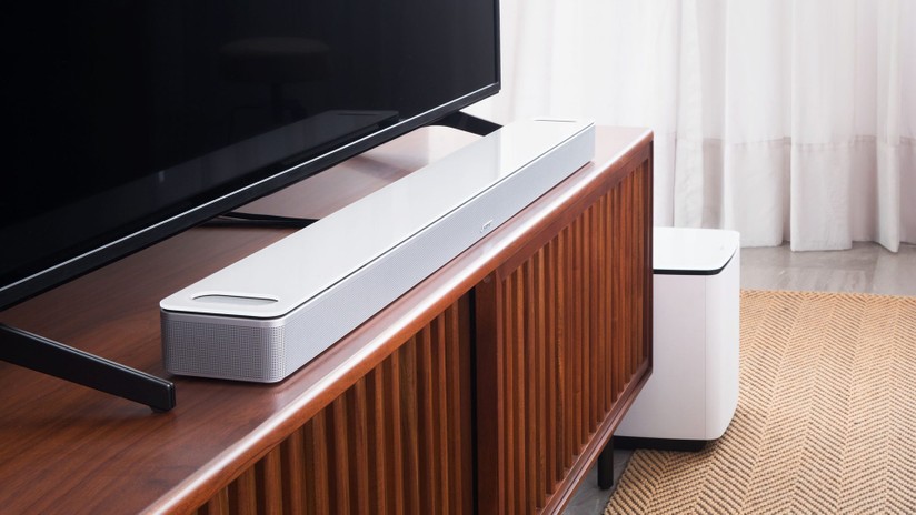Bose annuncia la Soundbar 900 espandibile e con assistenti vocali