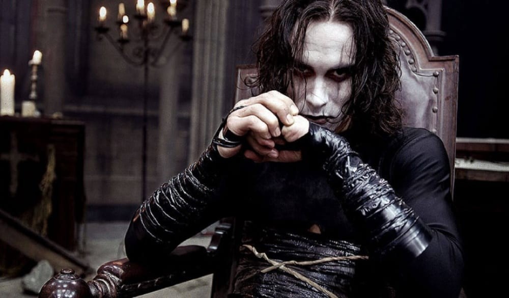 The Crow, il film cult sarà protagonista di un reboot con Bill Skarsgard