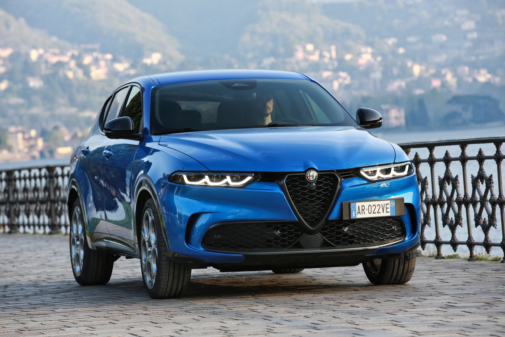 Alfa Romeo Giulia: ecco tutti i prezzi e gli allestimenti