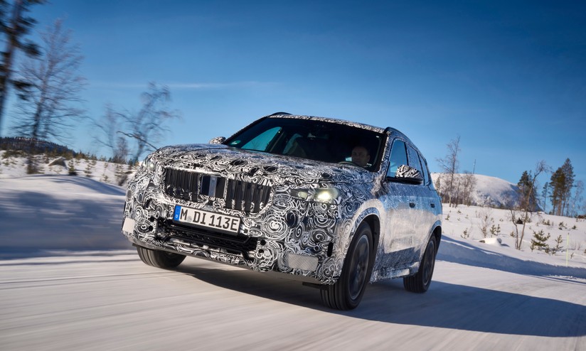 BMW iX1, conclusi i test invernali del nuovo SUV elettrico 
