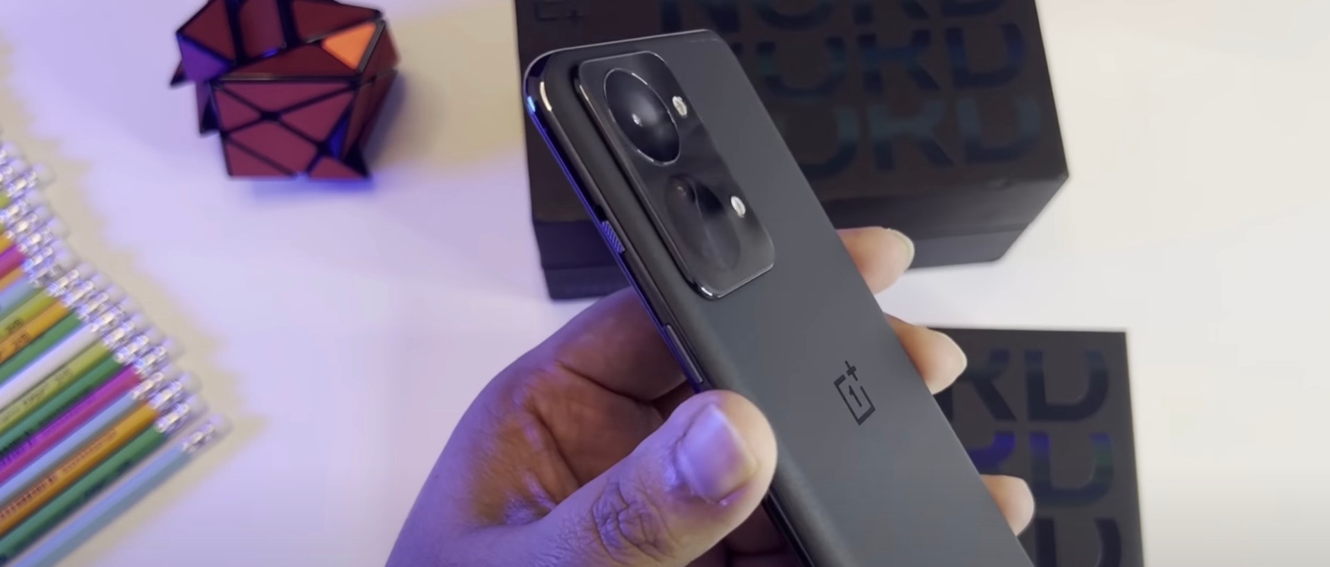 OnePlus Nord 2T svelato in video