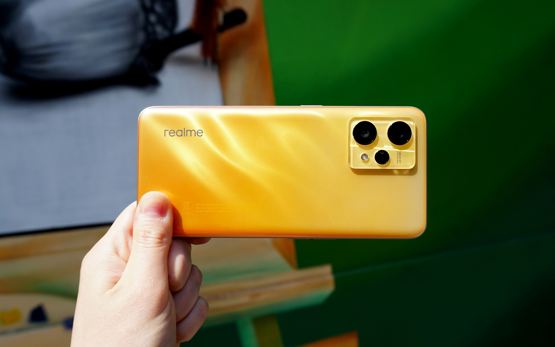 Realme 9: si punta tutto su fotocamera e autonomia