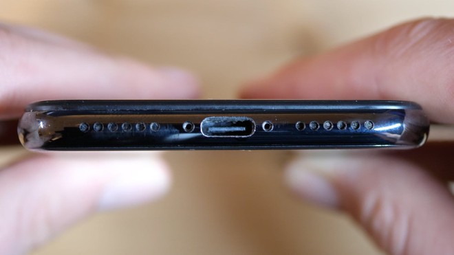 iPhone con porta USB si farà: secondo Bloomberg sarebbe già in fase di test - image  on https://www.zxbyte.com