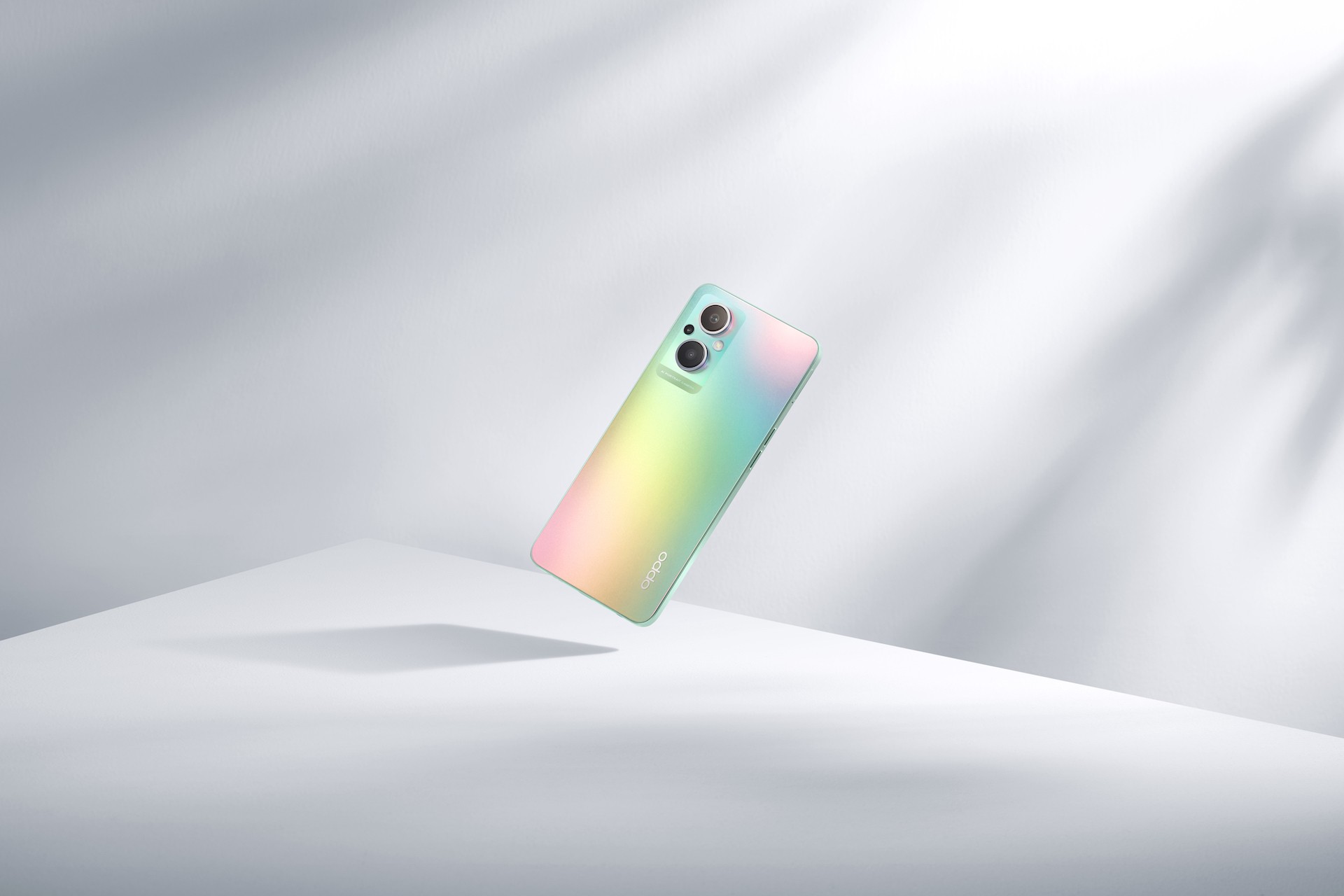 OPPO Reno 8 Pro è lo smartphone del giorno in offerta su