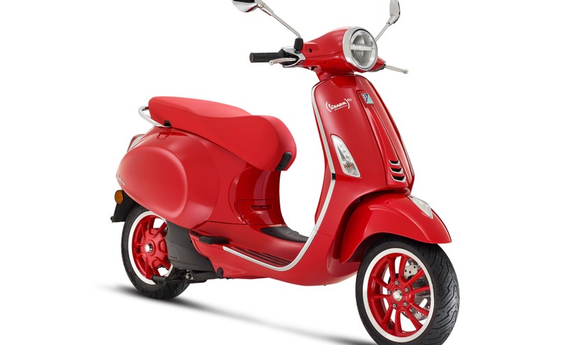 Vespa Elettrica arriva la versione speciale RED HDmotori