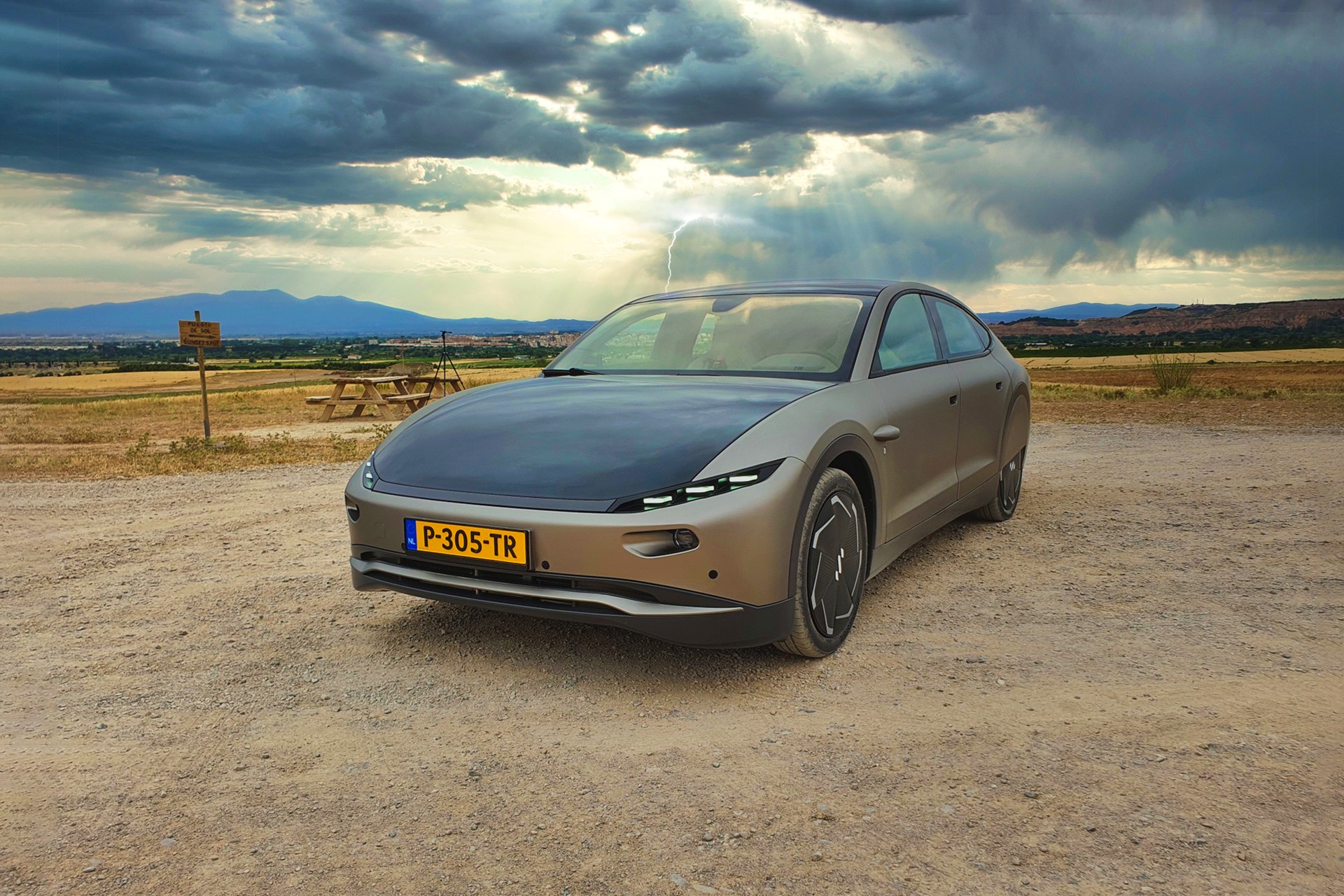 Lightyear 0, abbiamo guidato l’auto che si r &hellip;