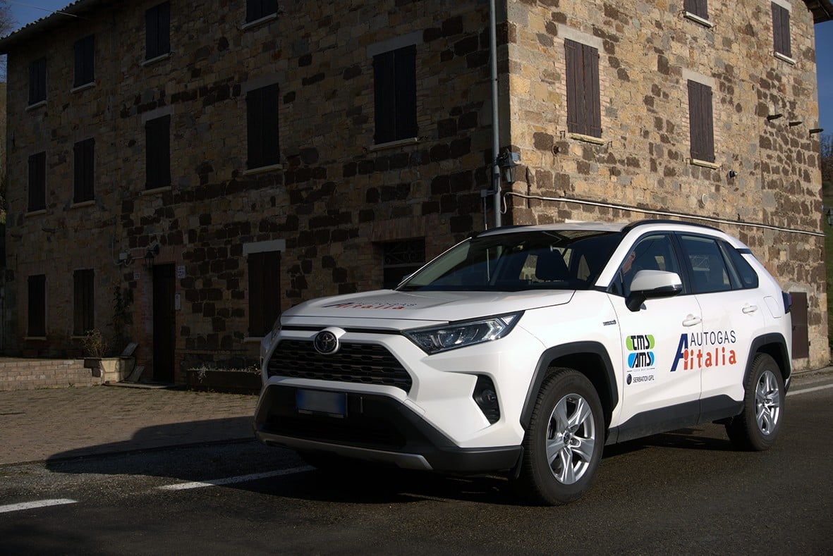 Toyota Rav4 Ibrido E A Gpl Ecco Il Kit Firmato Autogas Italia