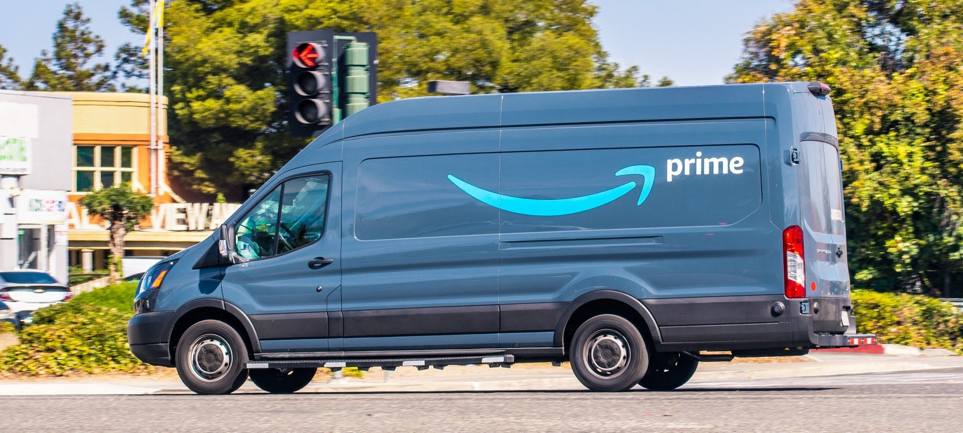 Amazon debutta tra gli spedizionieri, in Italia ecco come funziona