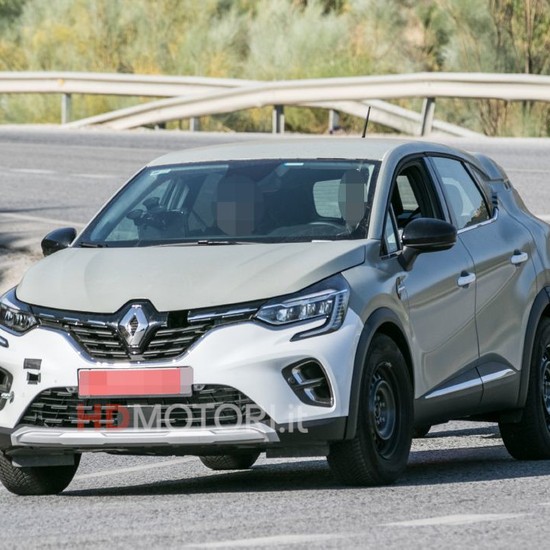 Renault Captur Coupé 2024: il futuro del Rombo passa da qui 