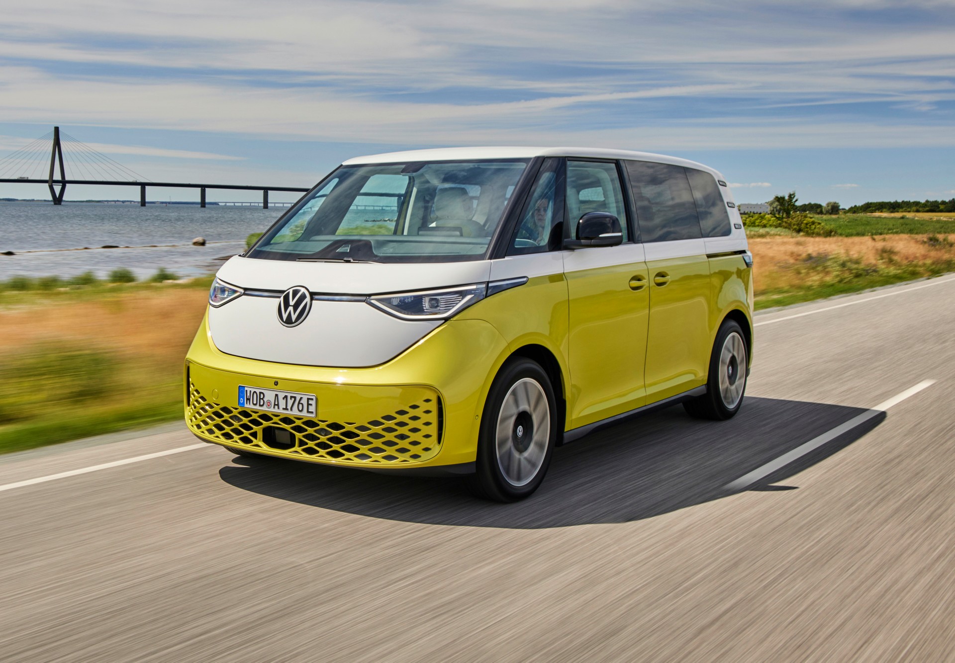 Volkswagen ID. Buzz: Prova Su Strada Del Multivan Elettrico Che Viene ...