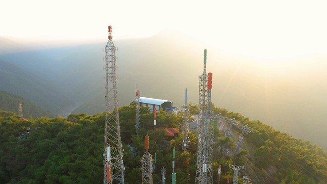 Anteprima: AGCOM fa ordine nelle offerte FWA: arriva un nuovo bollino per quelle da 1 Gbps