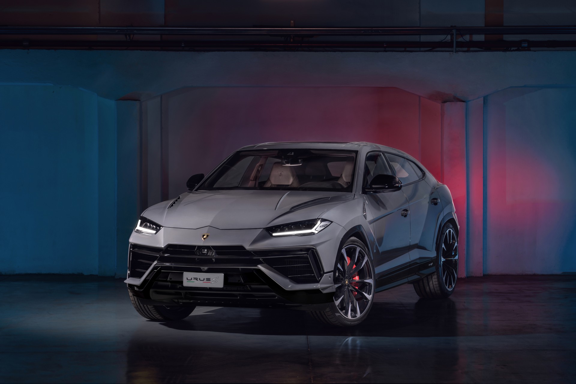 Lamborghini, la Urus diventerà elettrica nel 2029 