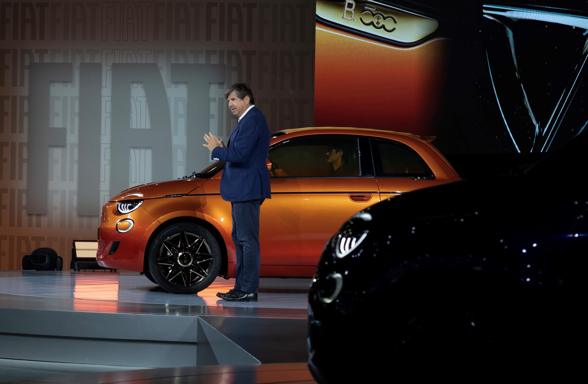 fiat 500 auto epoca mai fuori moda