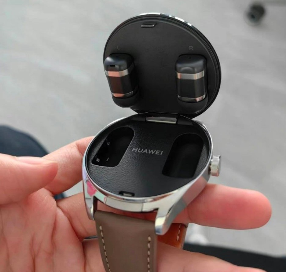 Miglior smartwatch 2025 con auricolari