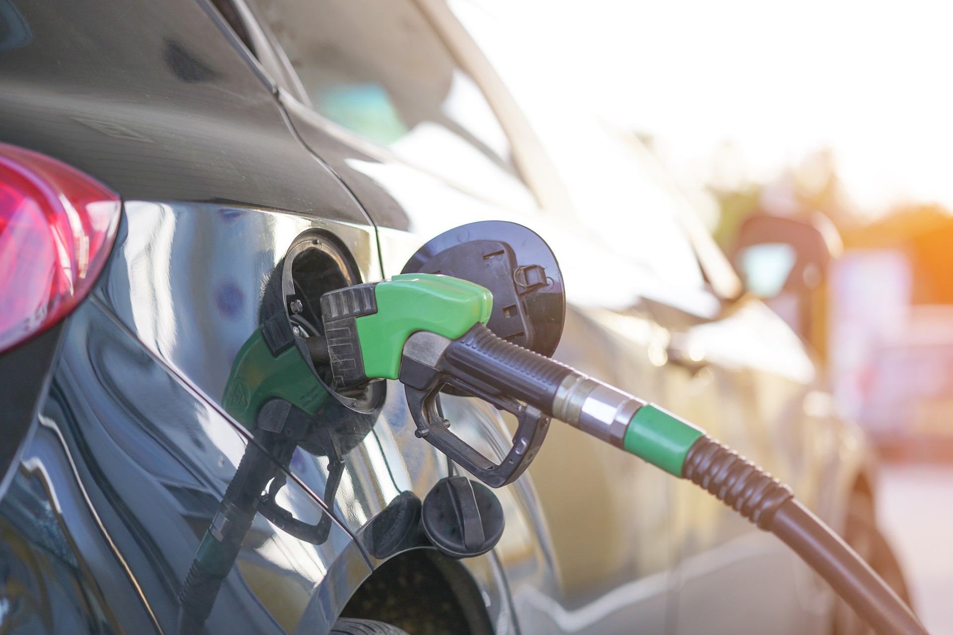 Latest Update: Fuel Prices Continue to Fall in Italy – Average Petrol and Diesel Prices Revealed