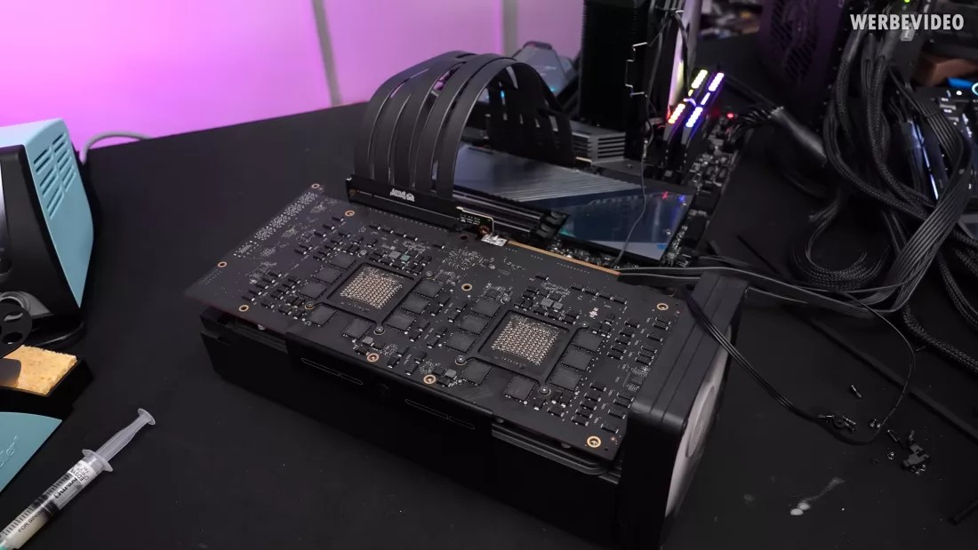 Radeon W6800X Duo, benchmark e teardown della GPU AMD esclusiva Mac Pro