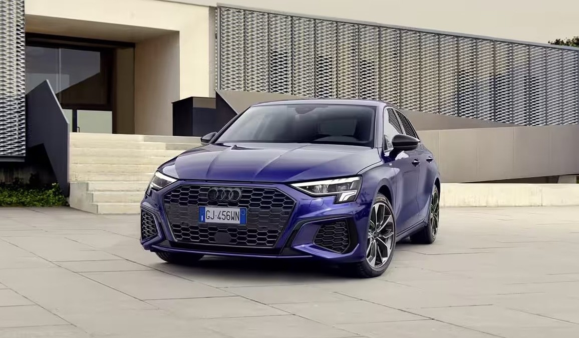 Audi A3 2024: restyling, interni, motorizzazioni, uscita