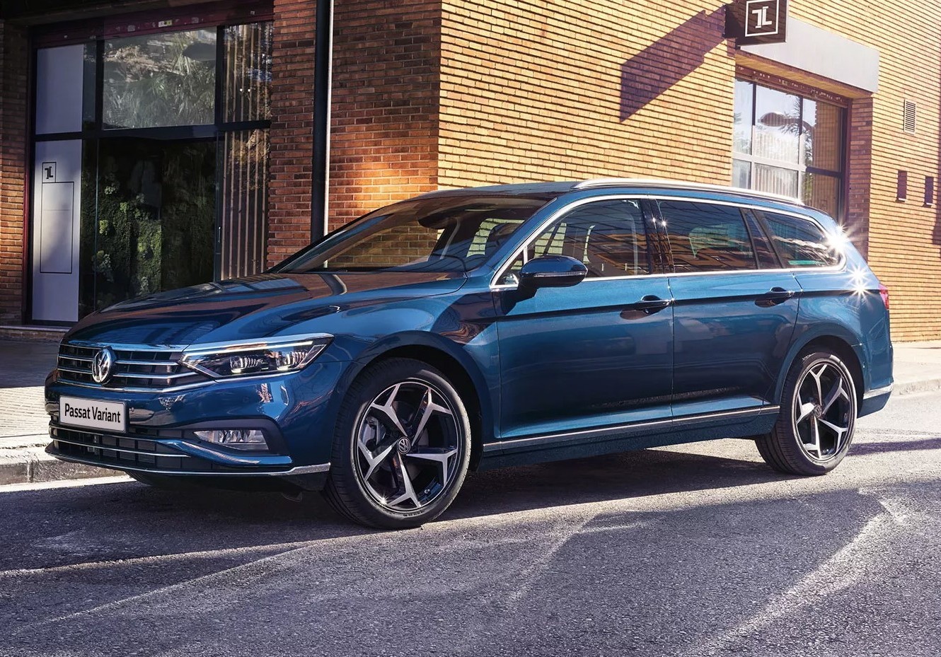 Variants only. Пассат вариант 2022. Passat variant 2022. Passat variant 2023. Volkswagen Passat TSI 2023.