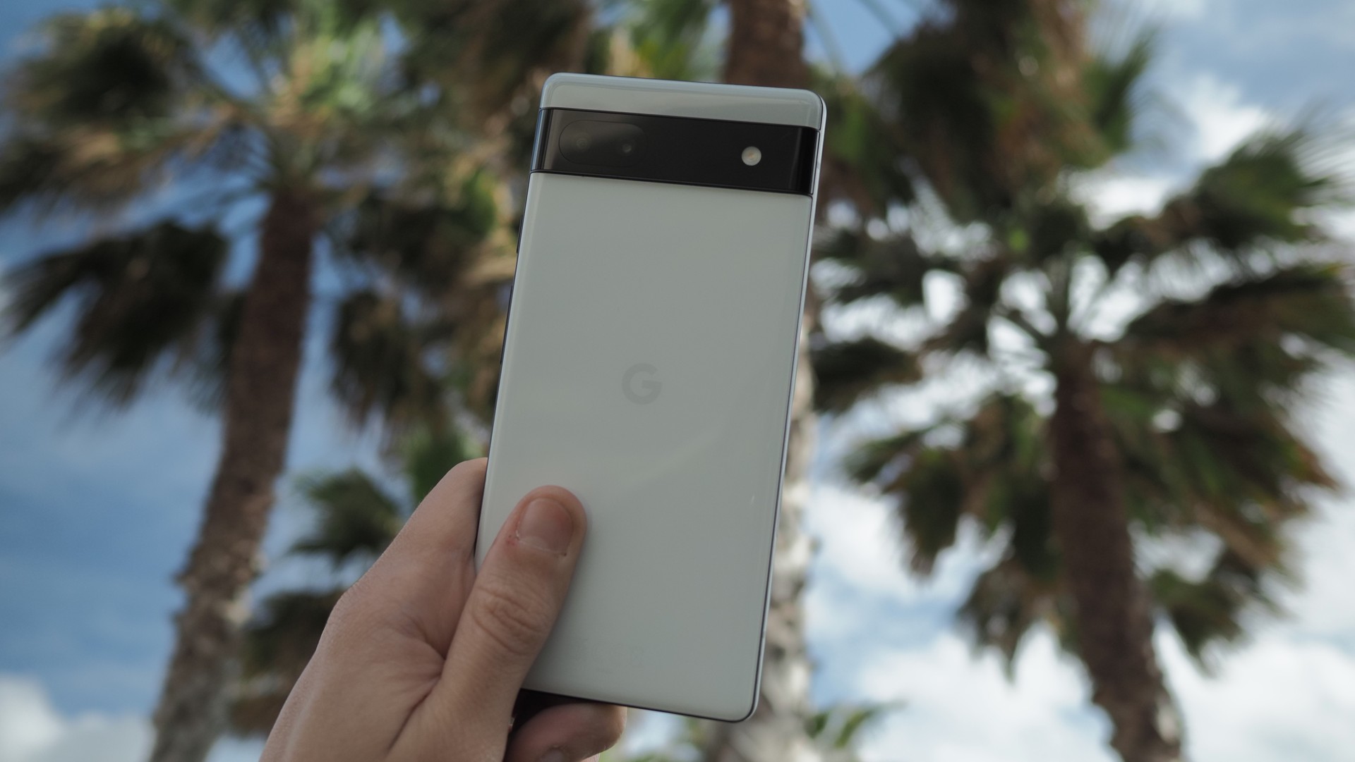 Riprova Google Pixel 6A: è davvero consigliabile a tutti?... SÌ