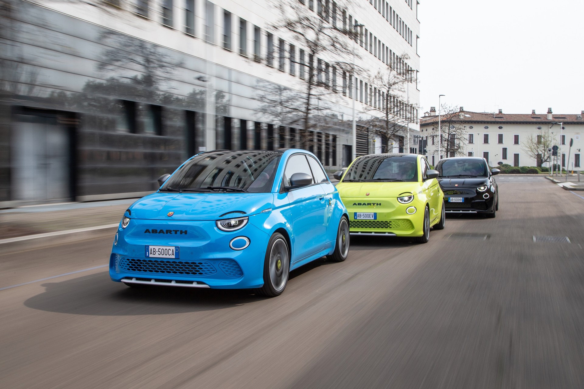 Abarth 595 Elettrica: la versione sportiva della Nuova 500 si farà 