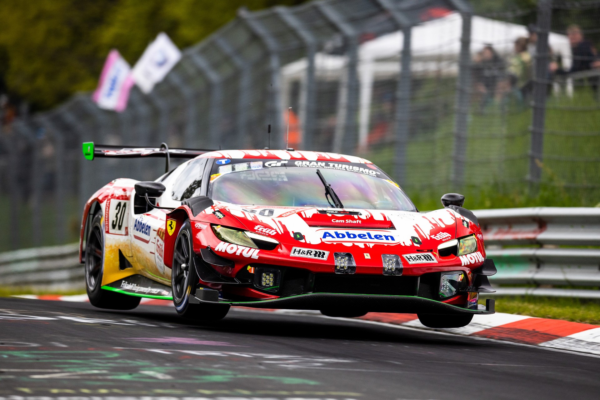 La Ferrari 296 GT3 trionfa alla 24 Ore del Nurburgring