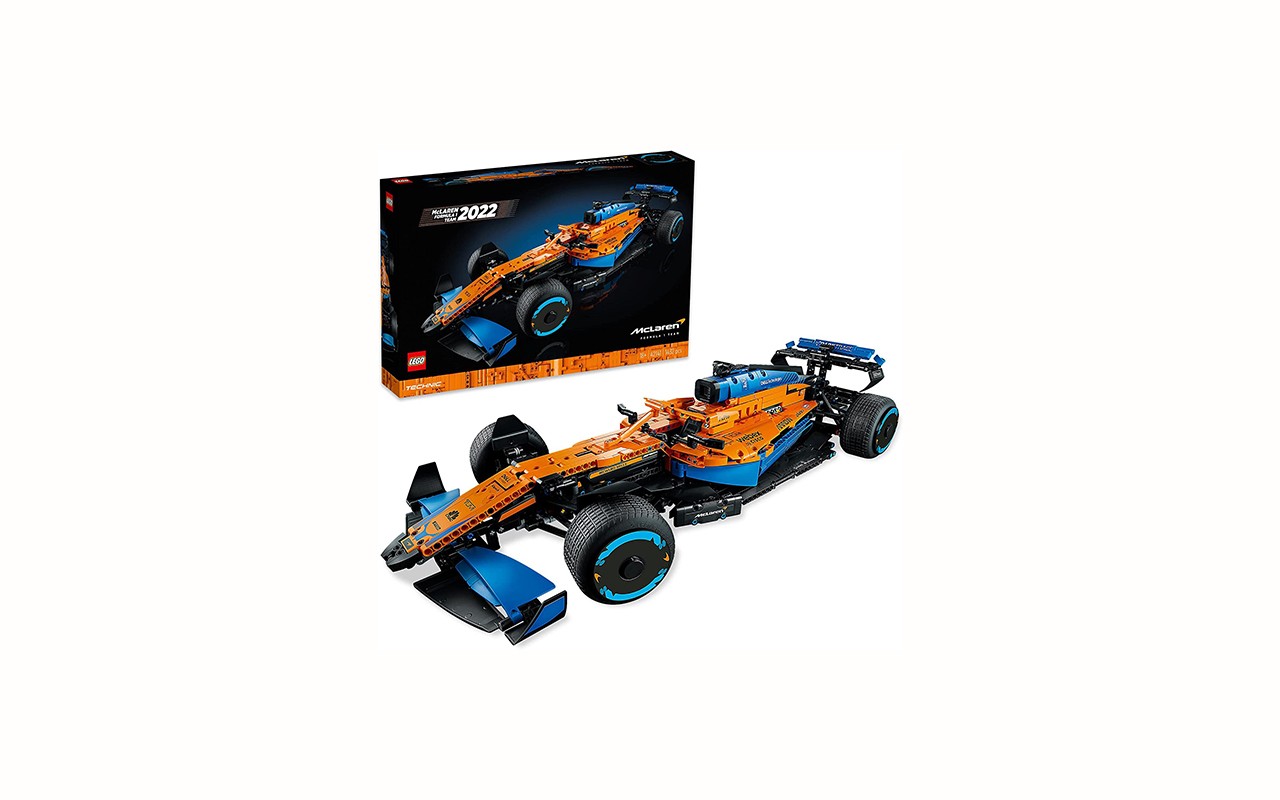 LEGO Technic PEUGEOT 9X8 24H Le Mans Hybrid Hypercar, Iconico Modellino di  Auto da Corsa per