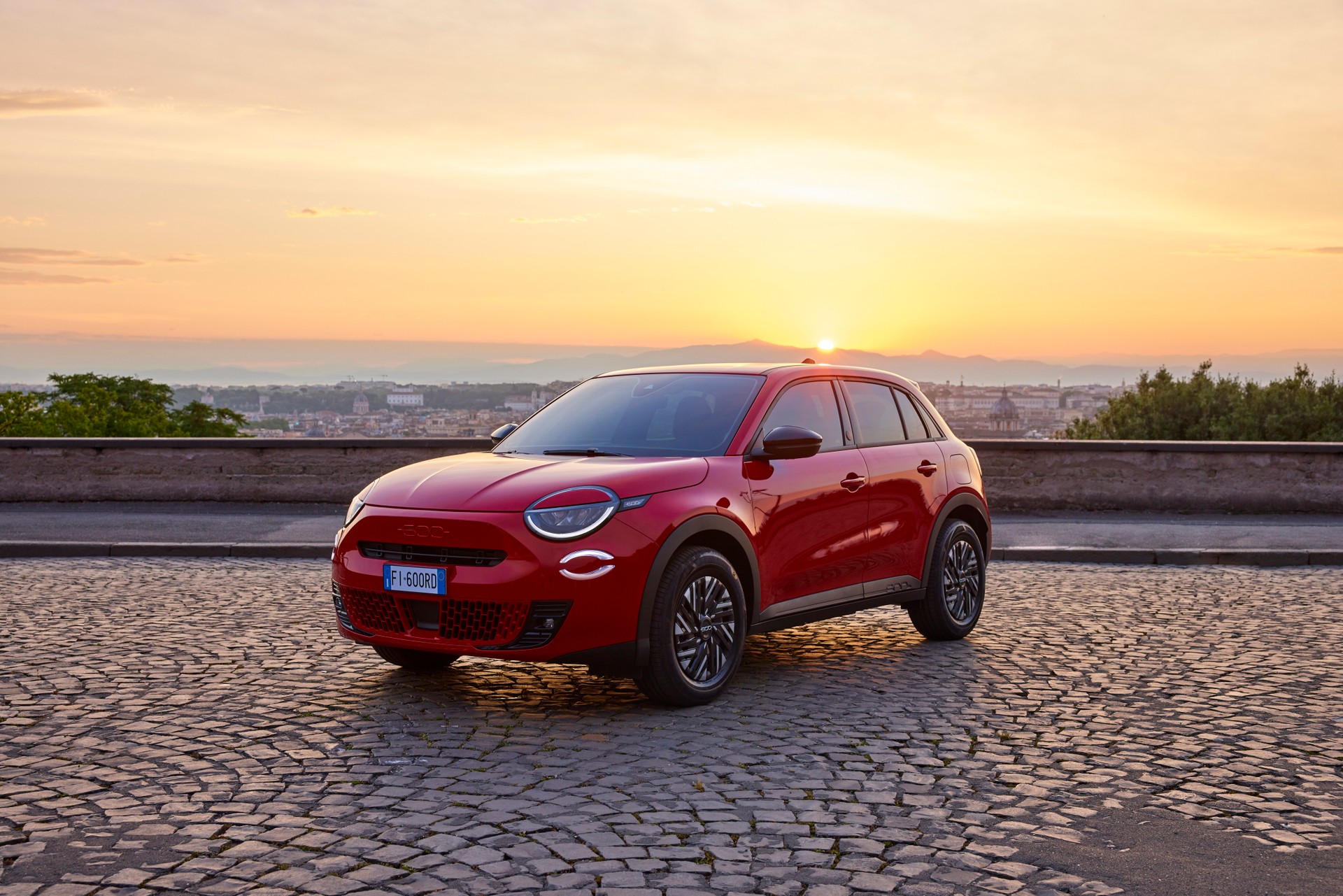 Fiat 600e, Allestimenti E Dotazioni Del Nuovo B-SUV Elettrico