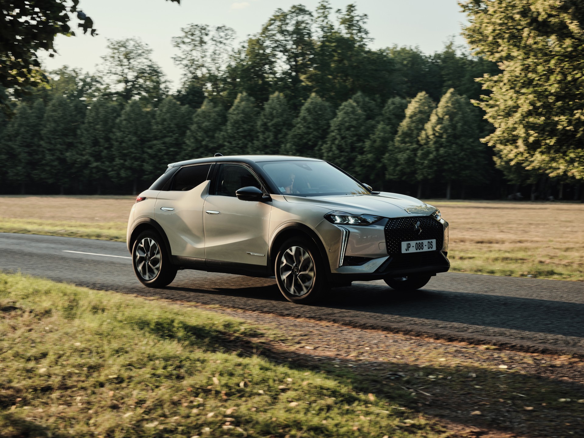 DS 3, arriva in italia la nuova versione Esprit De Voyage. Prezzi 