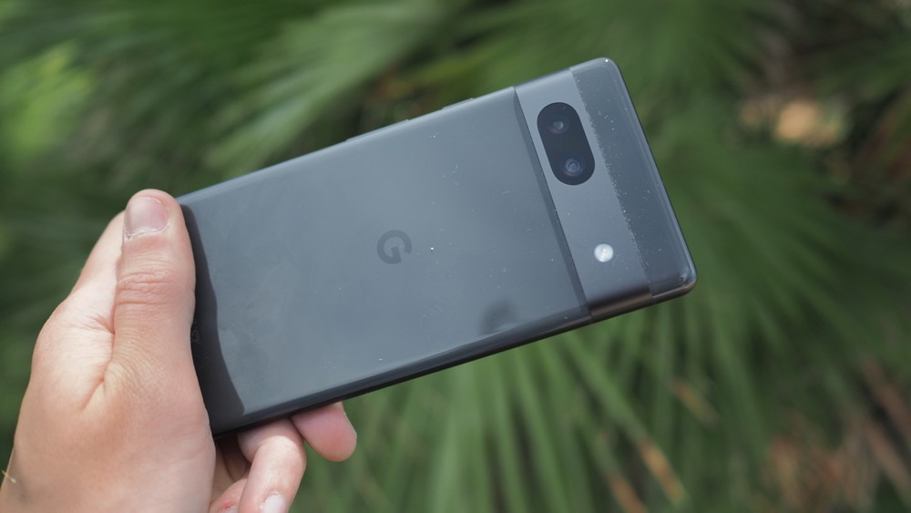 Pixel 7 e 8 colpiti da disservizi: chiamate e SMS in ritardo o assenti