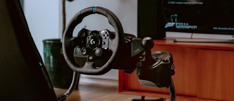 Voglia di un Volante Gaming? Logitech G923 in offerta  al miglior  prezzo