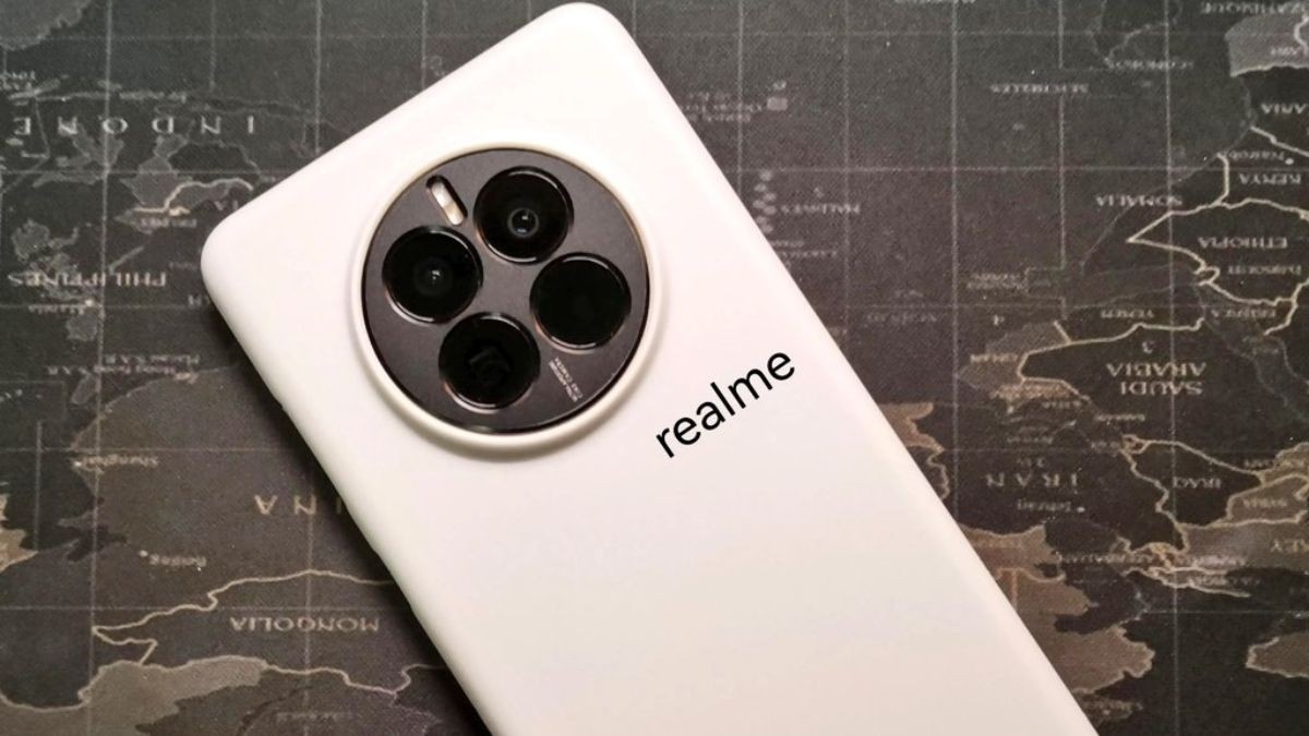 Realme GT5 Pro, mostrata anche la parte frontale: avrà cornici molto sottili