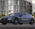 Mercedes usa le luci esterne turchesi per identificare la guida autonoma
