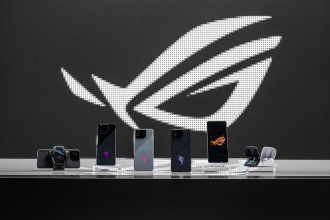 ASUS ROG Phone 8 ufficiale, anche Pro: non solo gaming, specifiche top | PREZZI