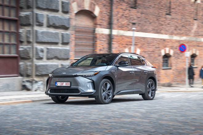 Toyota bZ4X, piccole novità per il Model Year 2024