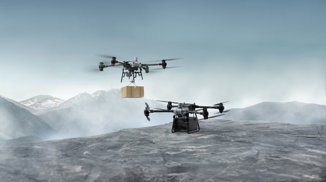 DJI annuncia FlyCart 30, il suo primo drone per consegne su lunga distanza operativa