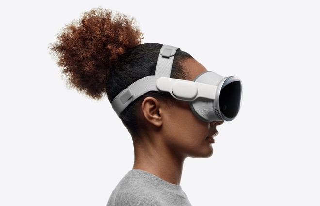 Apple Vision Pro, film e contenuti Disney+ fin dal primo giorno