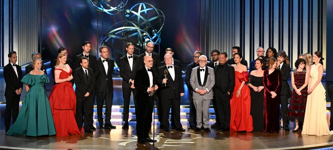 Emmy, ecco tutte le serie TV e gli attori premiati della 75esima edizione