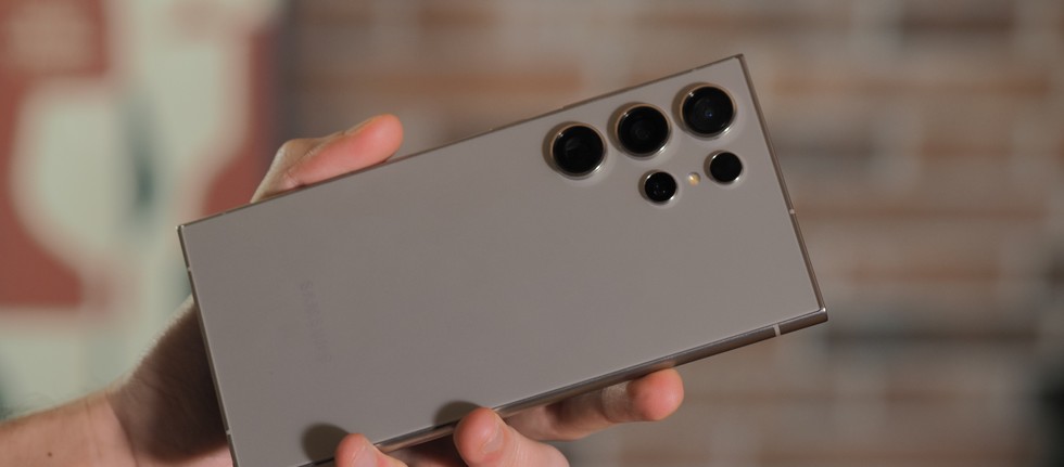 Galaxy S24 Ultra 512GB a prezzo BOMBA da Unieuro: 849€ con super