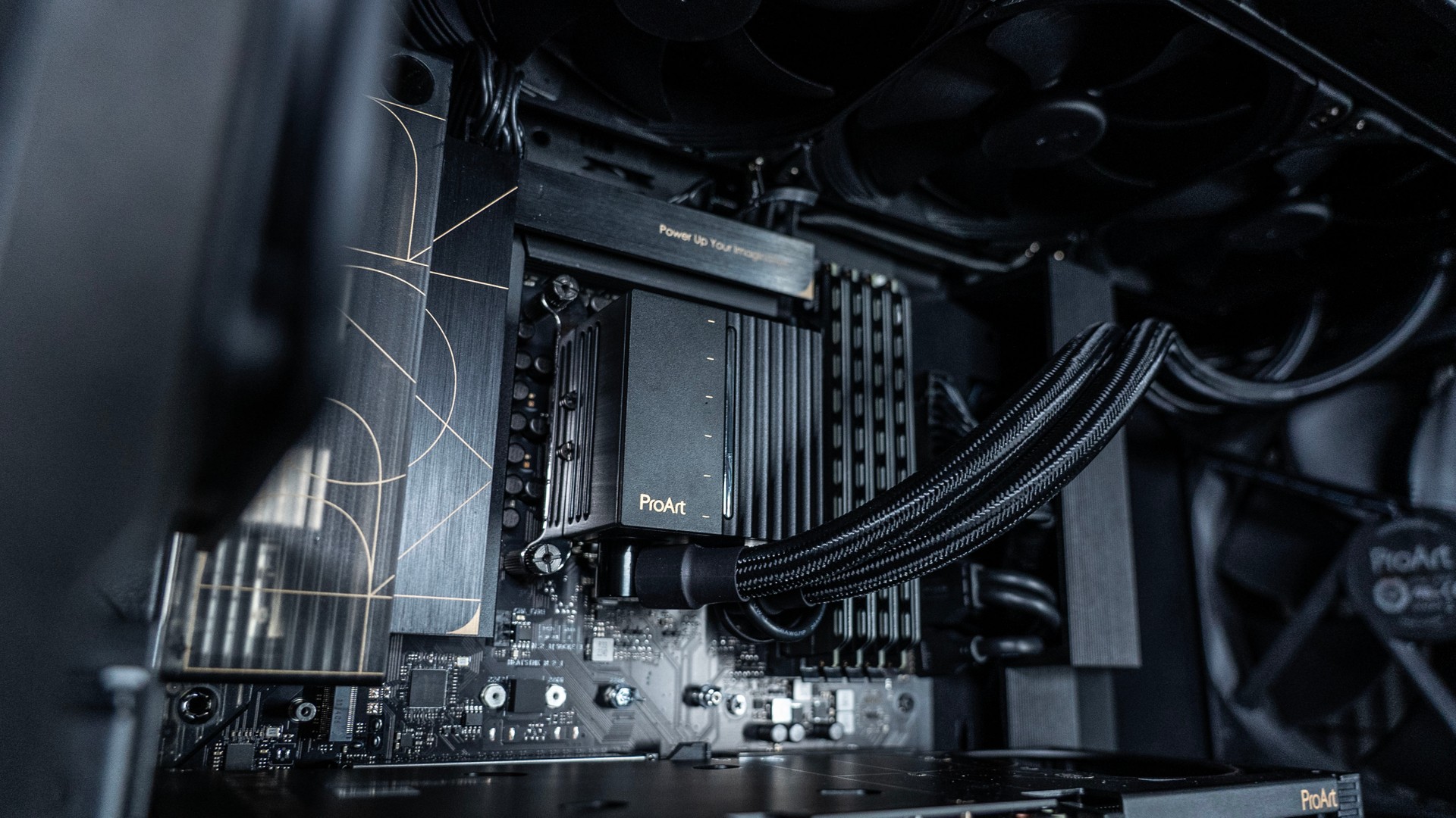 Abbiamo rifatto la nostra workstation, ora è tutta ASUS ProArt!