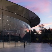 Apple, continuano i cambiamenti ai vertici: Ternus riorganizza acquisizioni e se