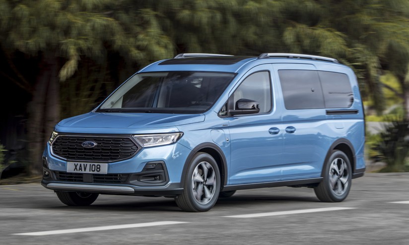 Ford Tourneo Connect Plug In Hybrid svelata la nuova versione ibrida plug in HDmotori
