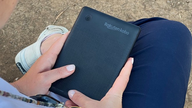 Kobo aumenta i prezzi di e-reader "vecchi" di due anni: rincari fino a 40 euro